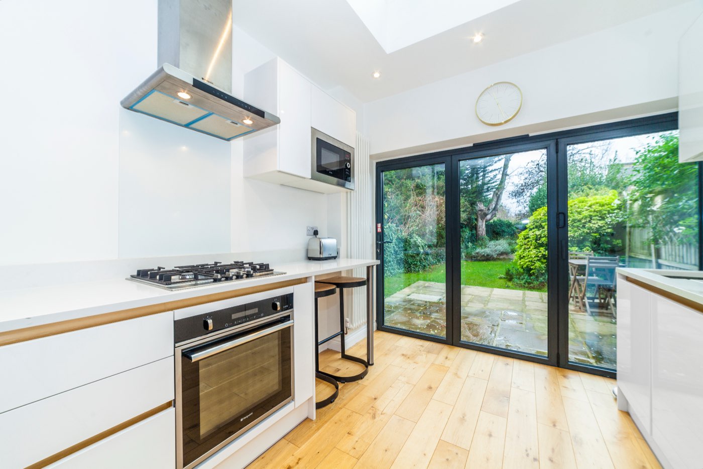 Brondesbury Road