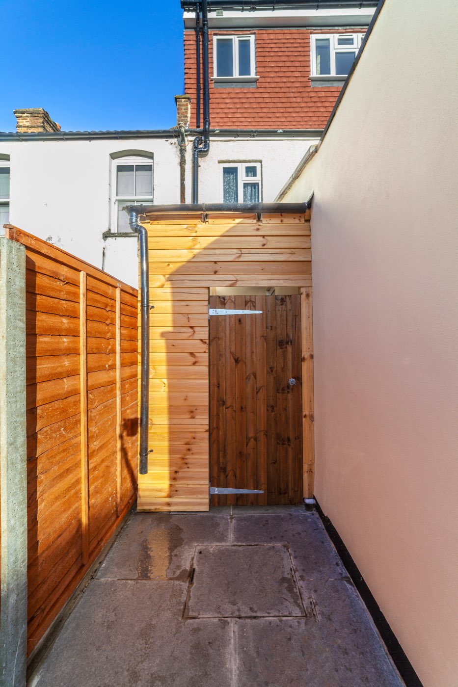 Full Property Renovation in Sandhurst Road — photo 2