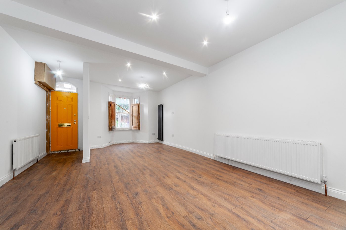 Modern Home Renovation in Spanby Road — photo 3