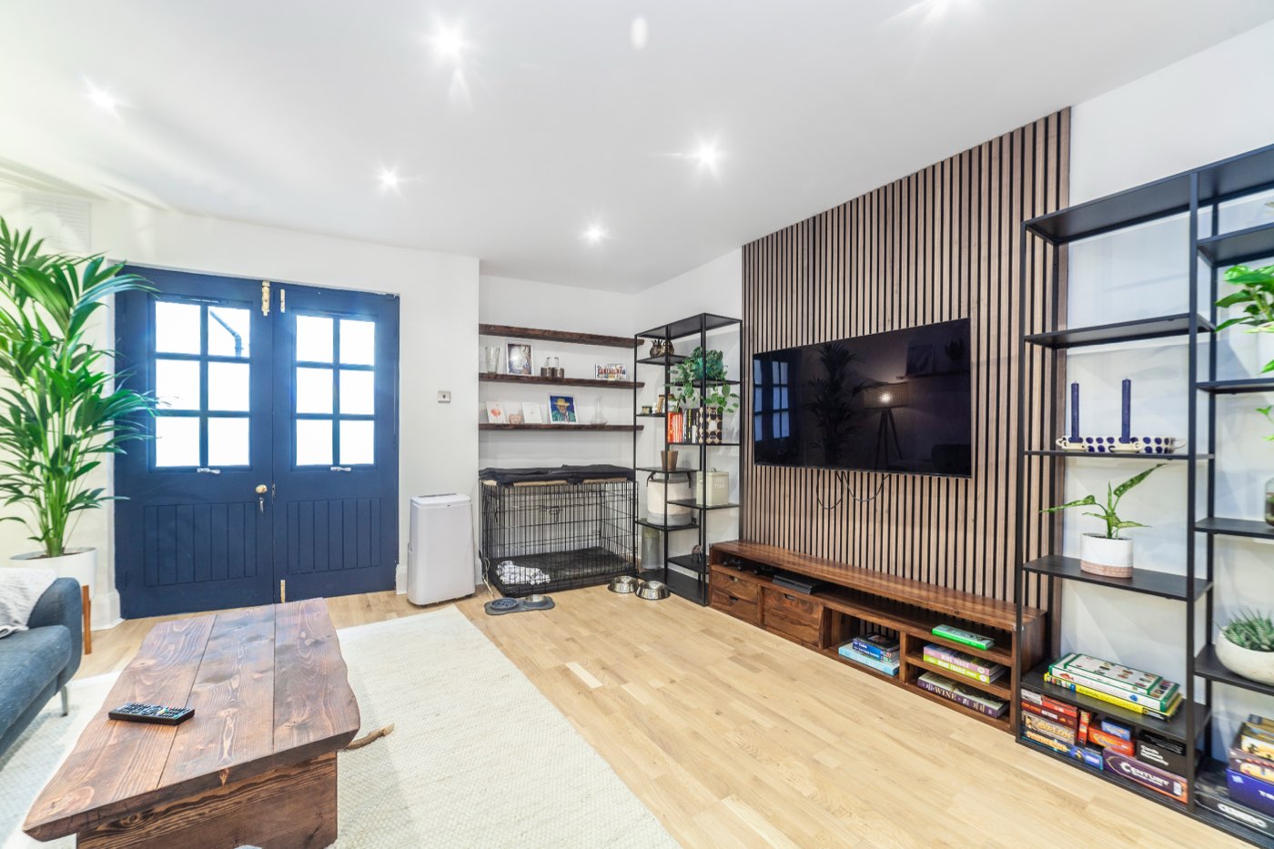 Complete Renovation in Wheler Street — photo 2